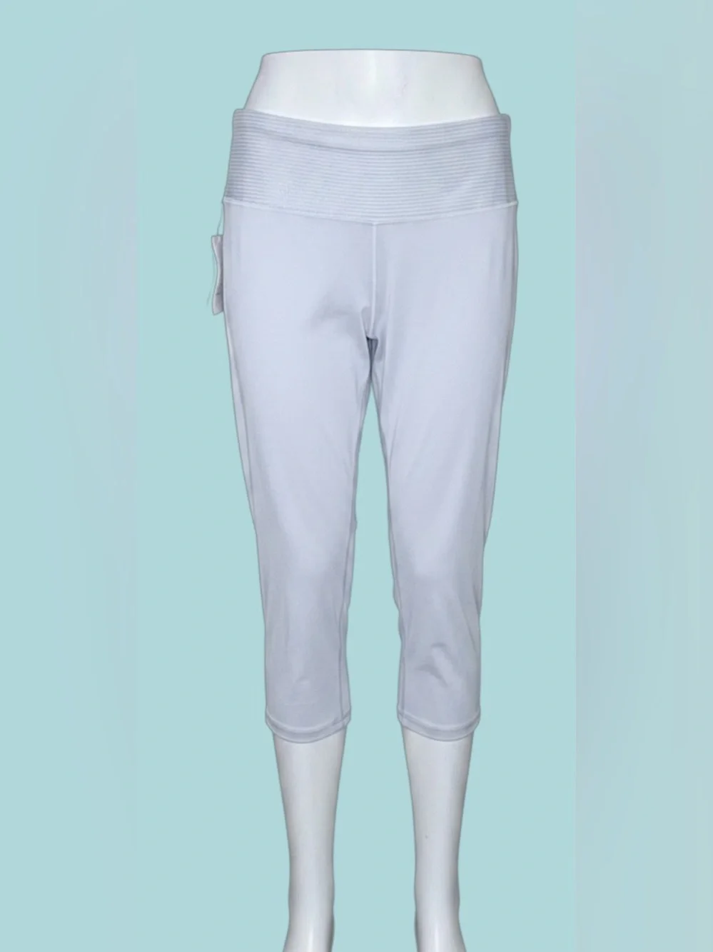 Victoria's Secret Light Gray Leggings and Jogging Bra Set